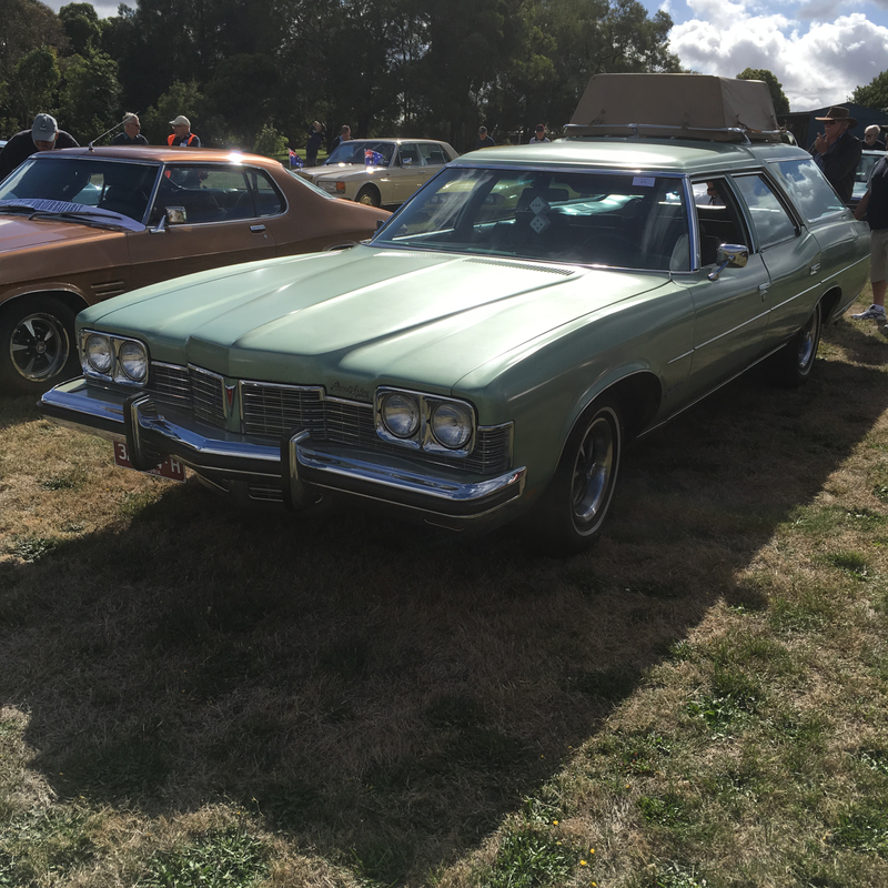 Pontiac Grand Safari